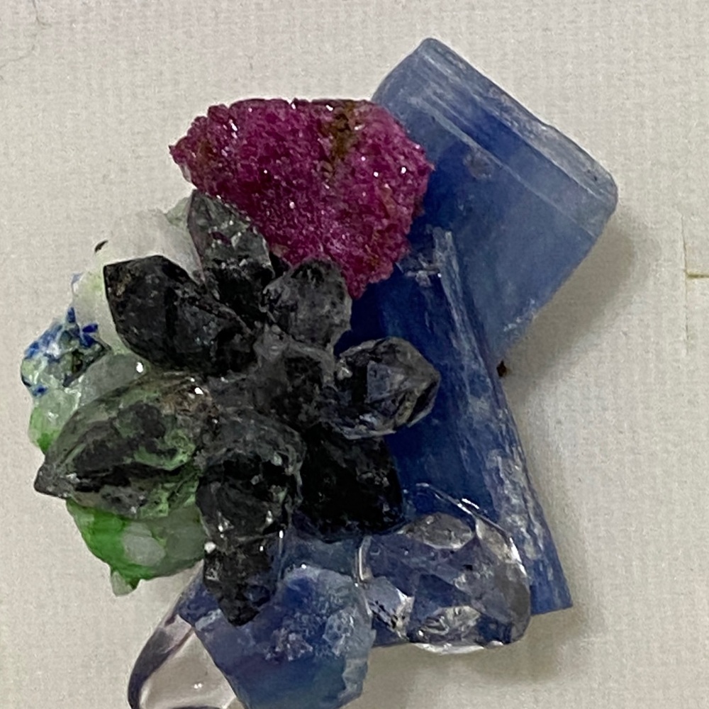 Elegant Multicolor Crystal Ring - image 8